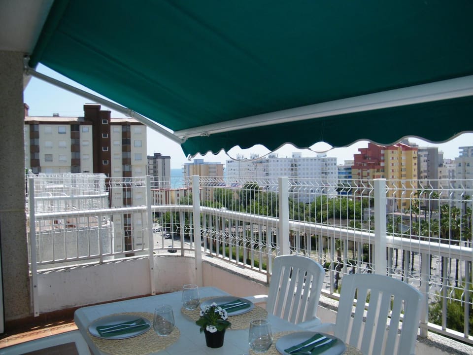 EXCLUSIVO FAMILIAS Playa de Gandia zona norte A-A 2 dormitorios piscina, tenis y jardines ES-314-2 Apartment in Safor