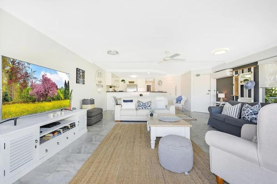 Hampton s Style Beach Retreat in Noosa s Heart Apartment in Noosa Heads