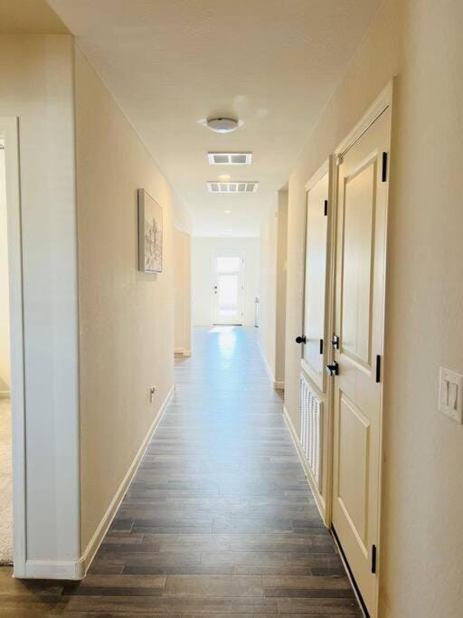4BR Casa Grande Home Fast WiFi, Grill Sleeps 8 House in Casa Grande