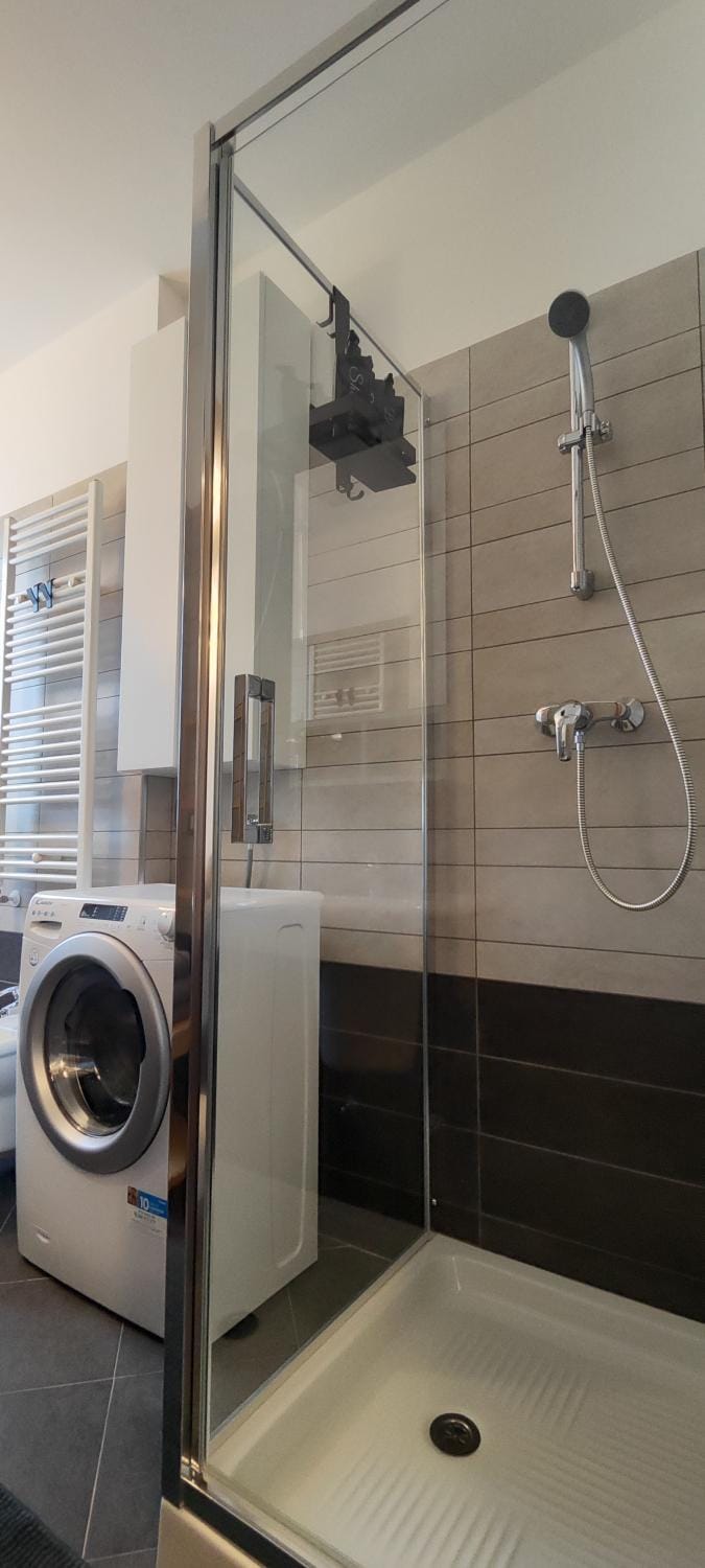 Shower, washing machine