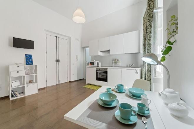 HomeToLove Marina Apartment in Cagliari