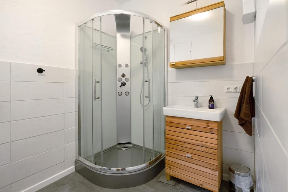 Bathroom, Living room