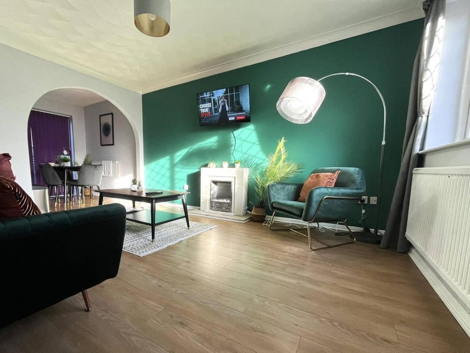 Restful Riverside Home House in Grantham