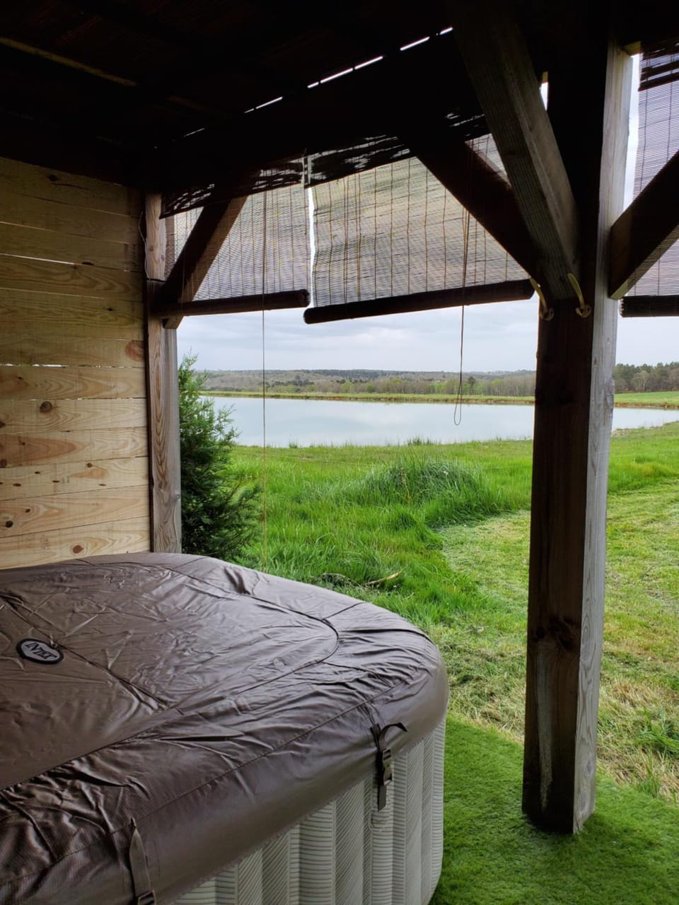 Natural landscape, Hot Tub, Lake view