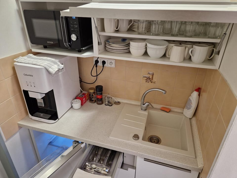 Communal kitchen