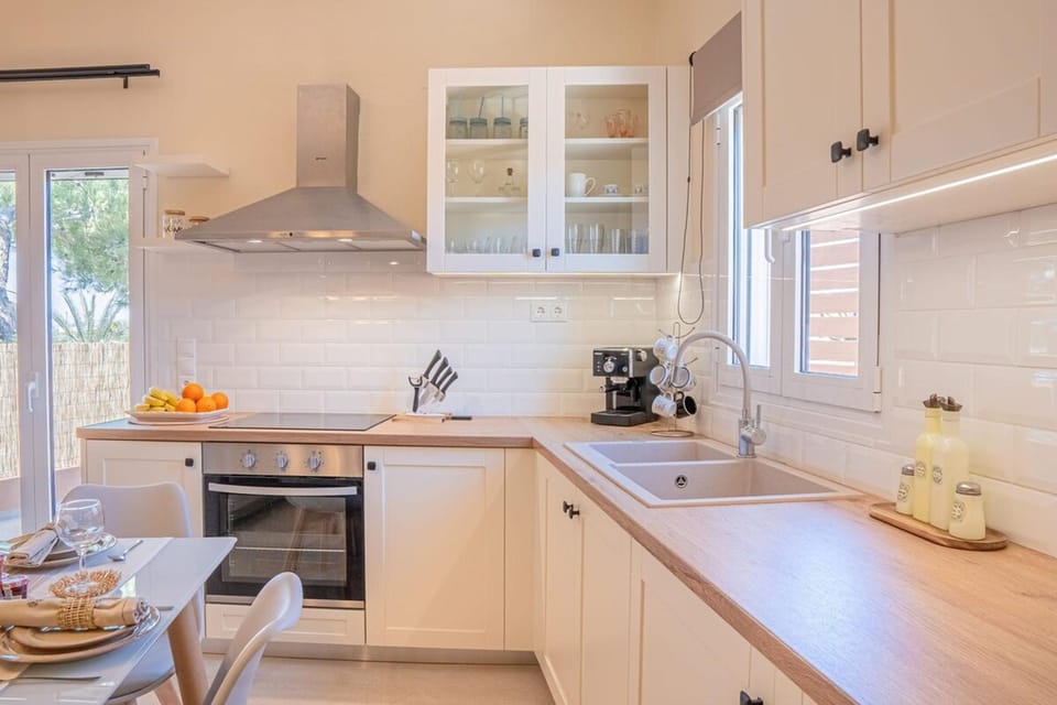 Coffee/tea facilities, Kitchen or kitchenette