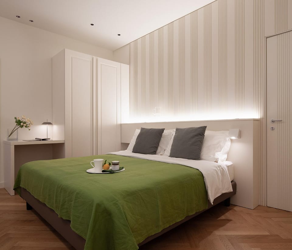 Bed, Photo of the whole room, Bedroom, wardrobe