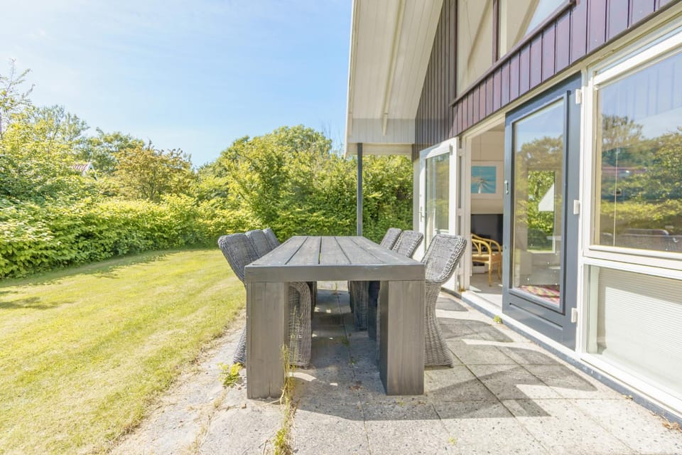 Day, Garden, Balcony/Terrace