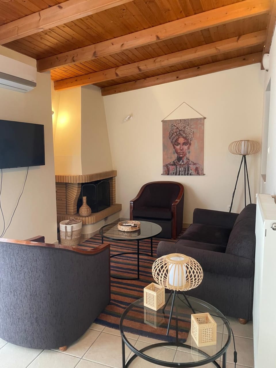 TV and multimedia, Living room