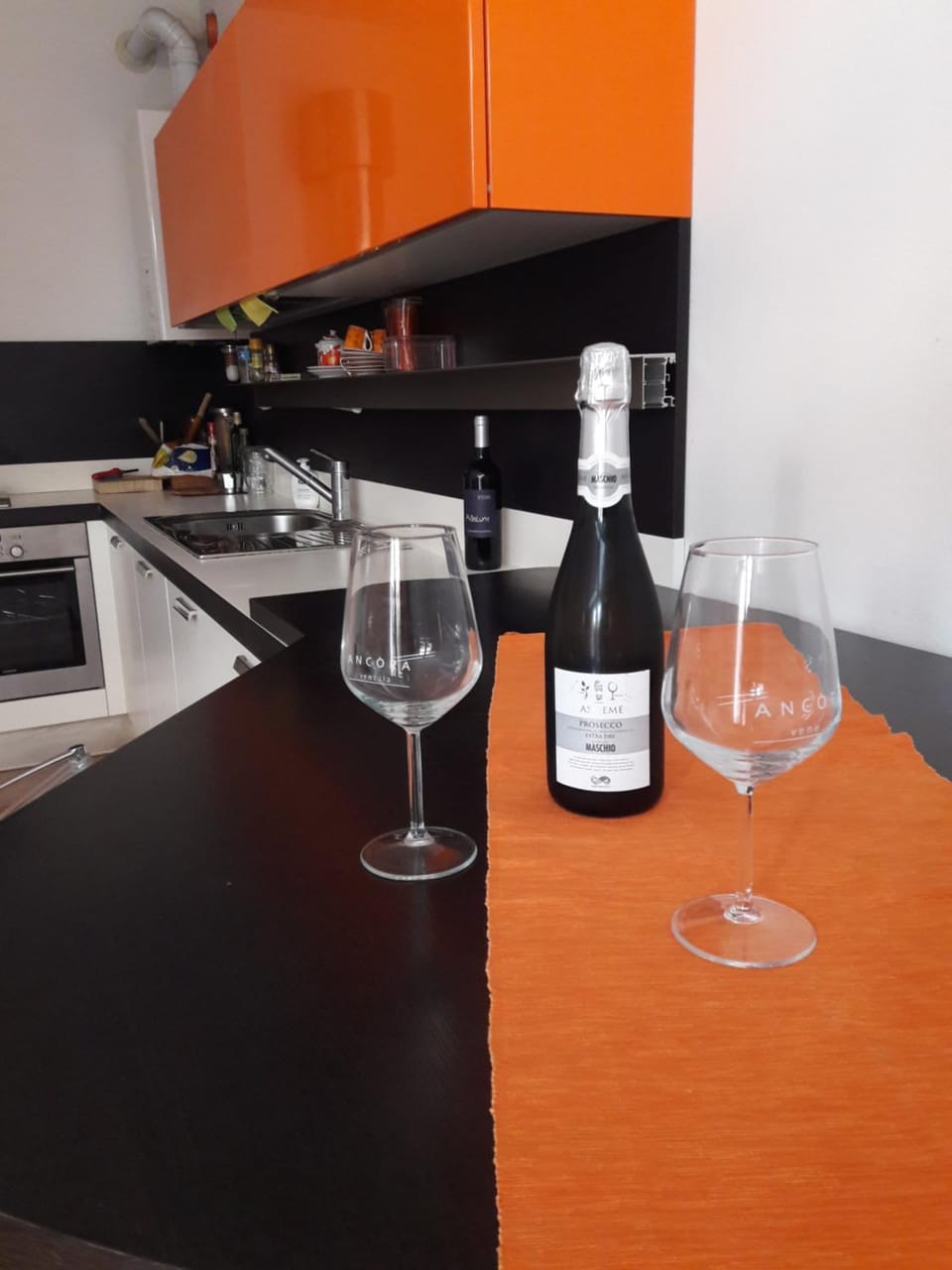 Alcoholic drinks, kitchen