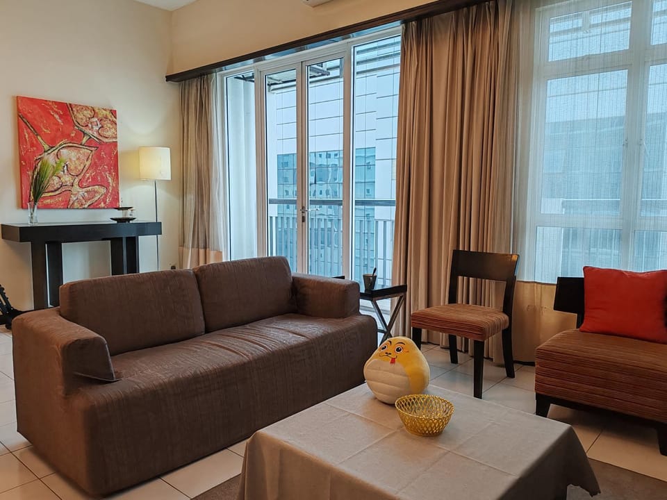 Living room, Seating area