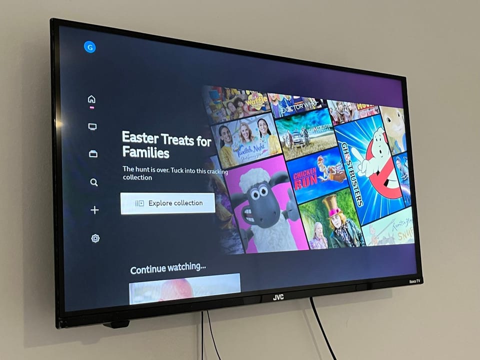 Stylish and Spacious Wi-Fi Smart TV Tea and coffee Apartment in Kettering