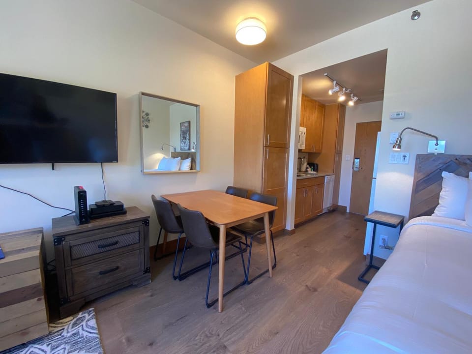 Slopeside 2770A by SummitCove Lodging in Colorado House in Keystone