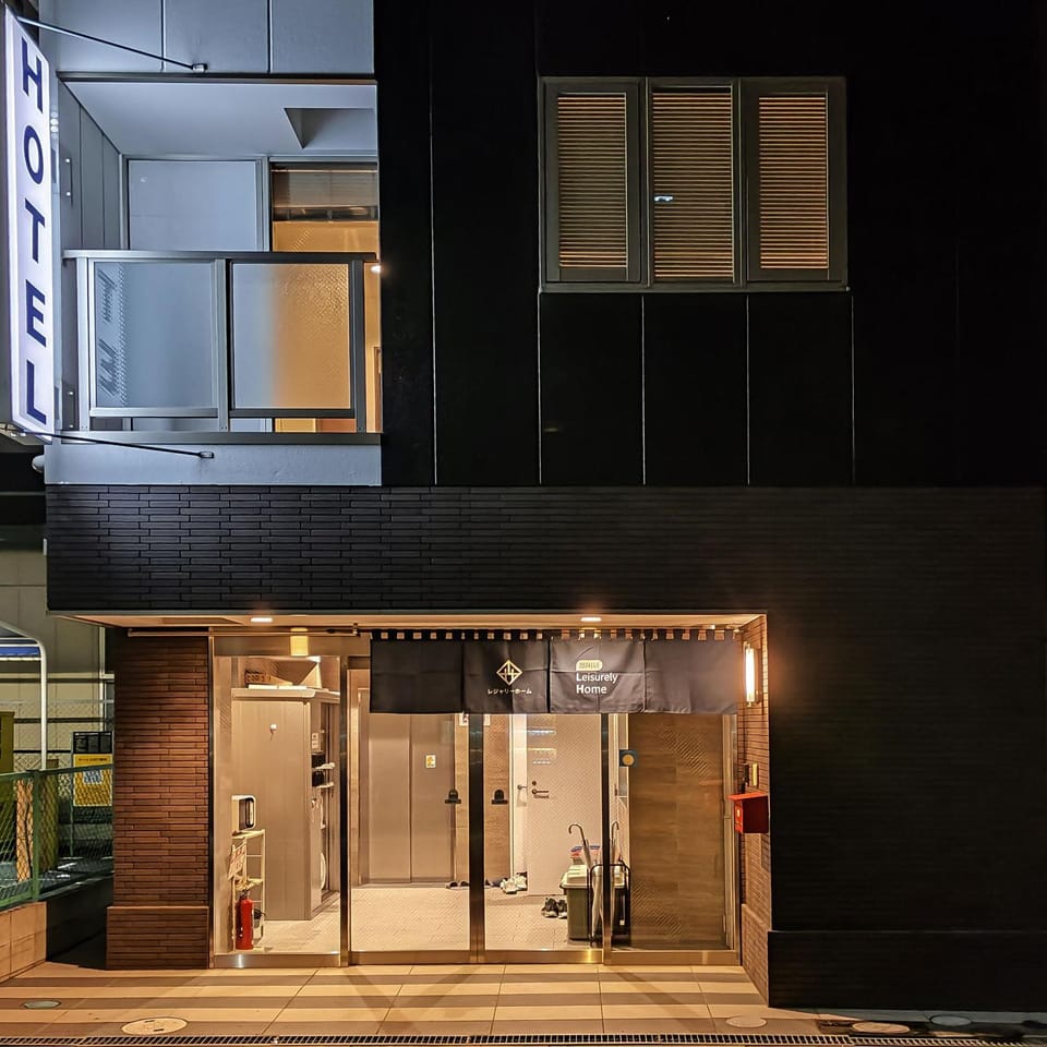 Facade/entrance, Night