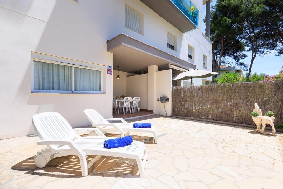 Property building, Balcony/Terrace