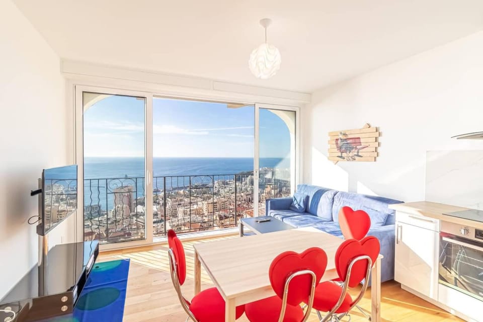 Stunning Sea View 1 bedroom Near Monaco House in Monaco