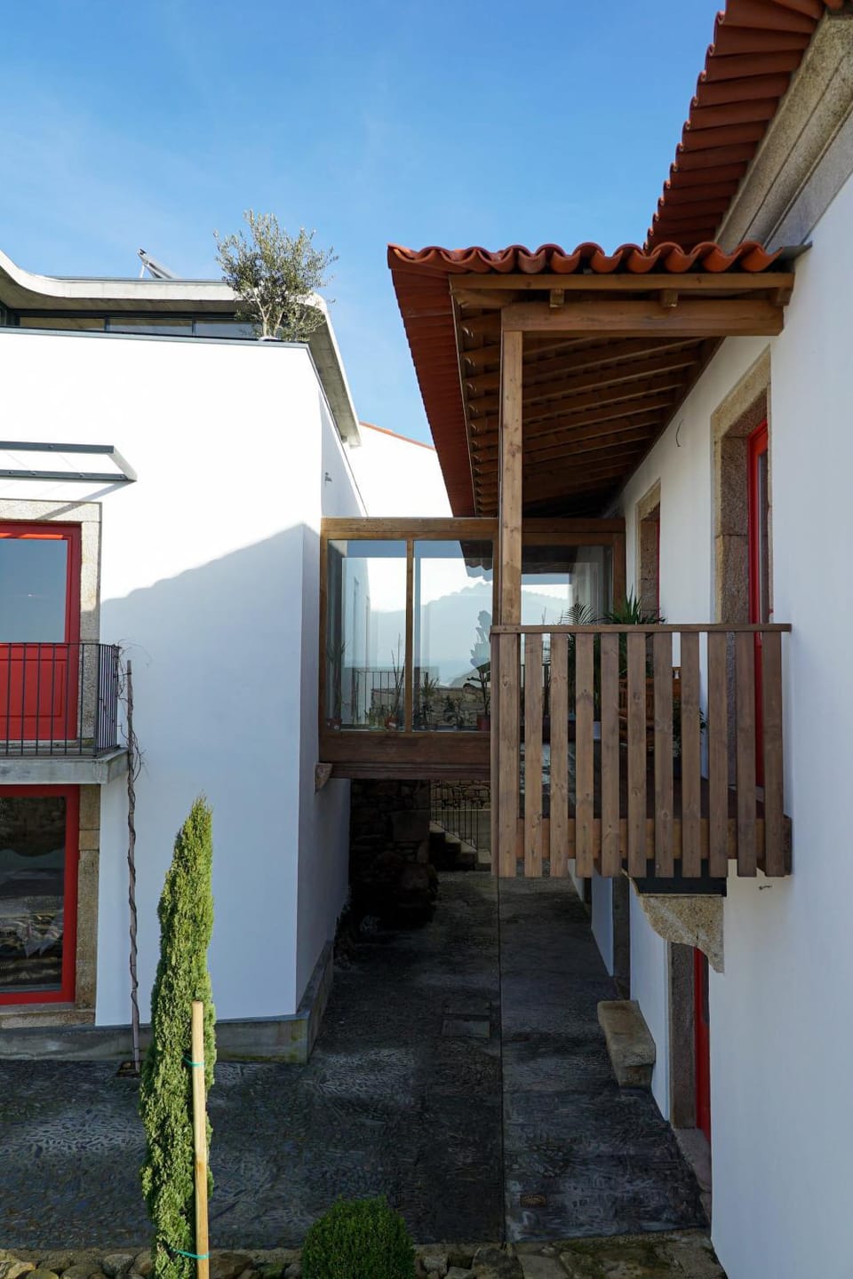 Property building, Balcony/Terrace