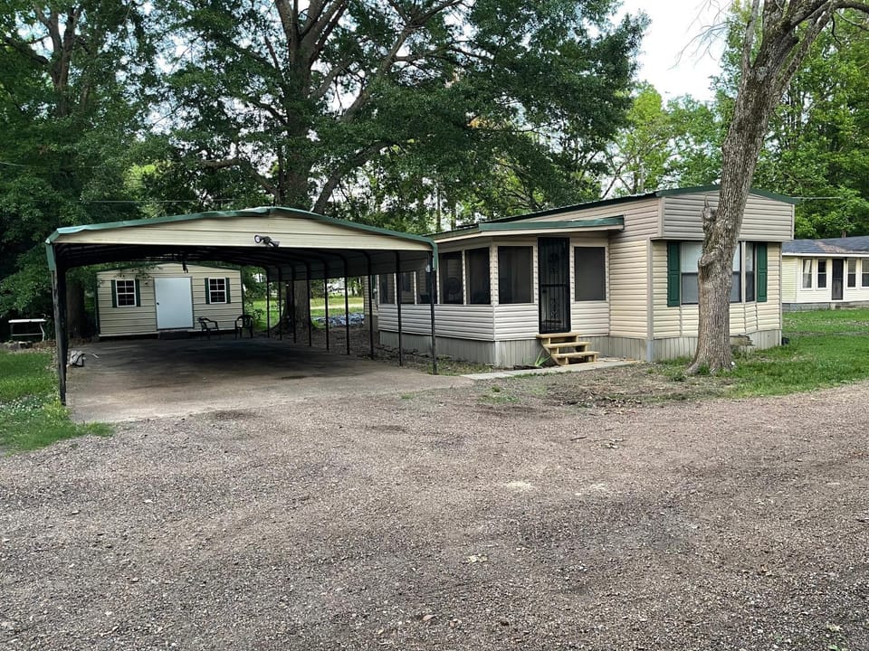 Property building, Parking