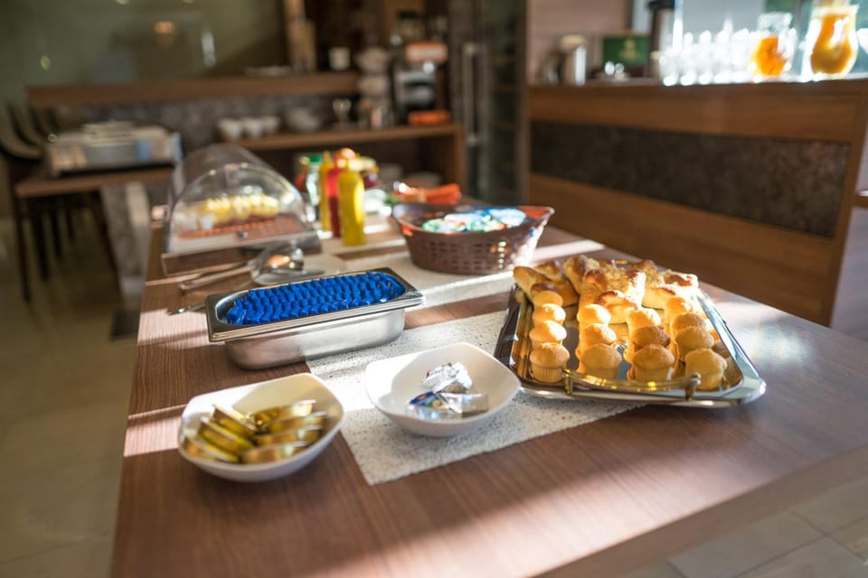 Food and drinks, Food, Breakfast, Buffet breakfast