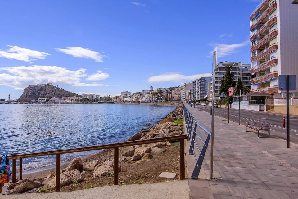 Águilas Delicias Piscina Wifi AC Parking Gratis Apartment in Aguilas
