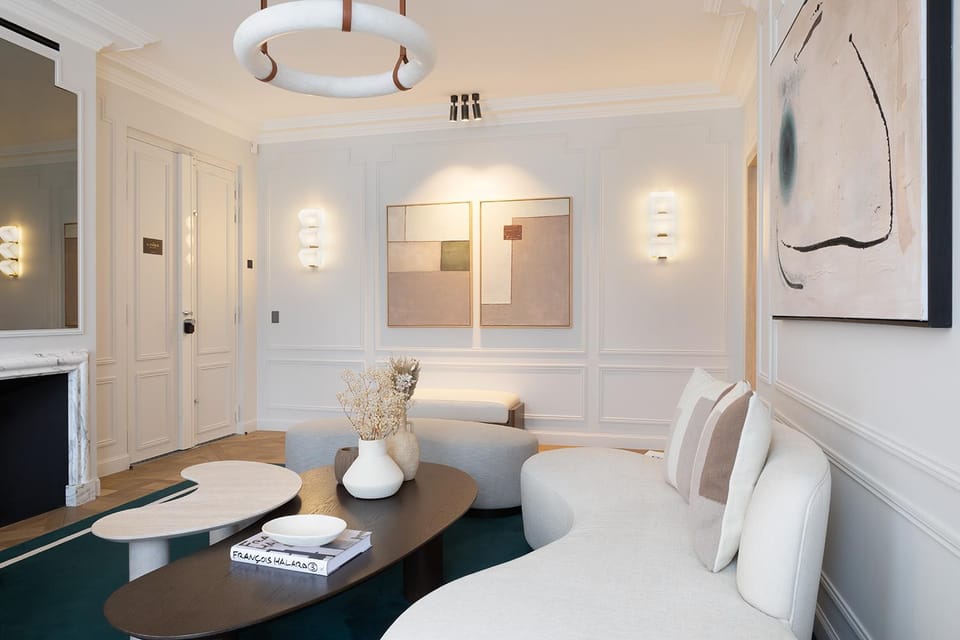 Living room, Seating area