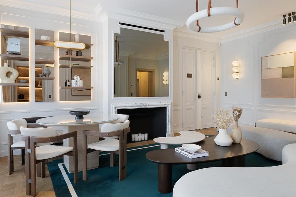 Living room, Seating area, Dining area