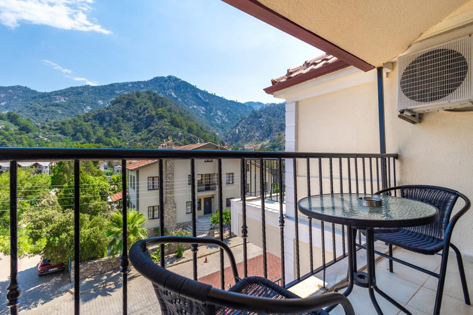 Balcony/Terrace, Balcony/Terrace