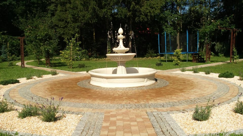 Garden, Area and facilities