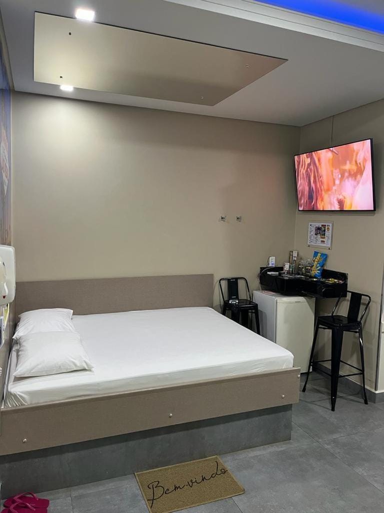 Motel Drive in T - Prolongamento da Avenida Getúlio Vargas fácil acesso ao Shopping Pátio Chapecó Hotel in Chapecó
