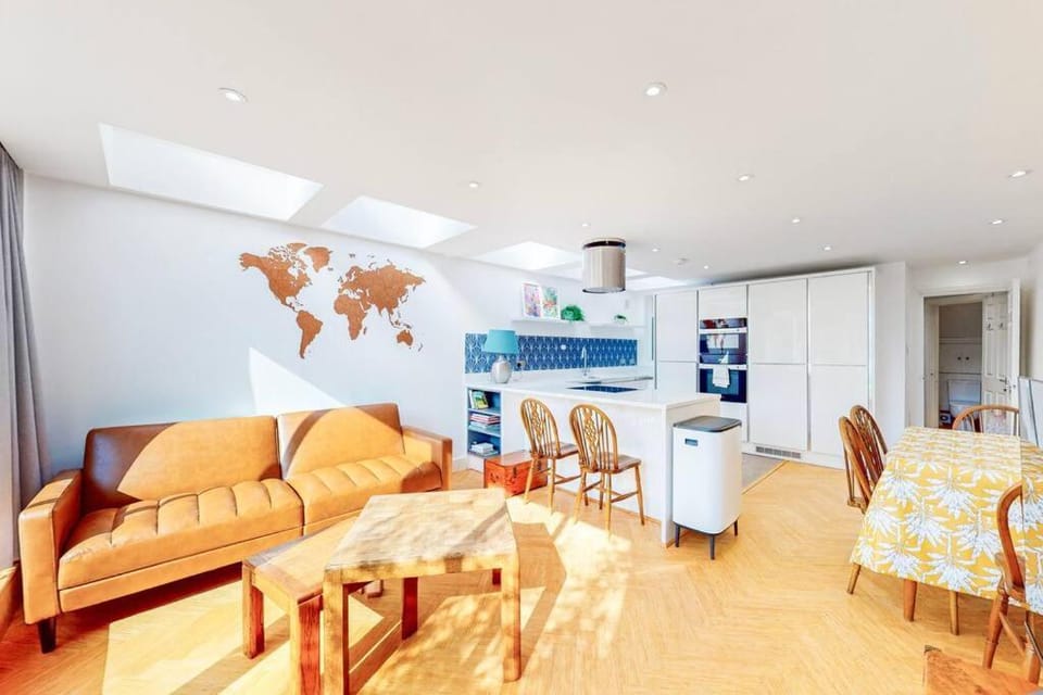 Cosy 2Bed garden flat in Wimbledon near the tube Apartment in London