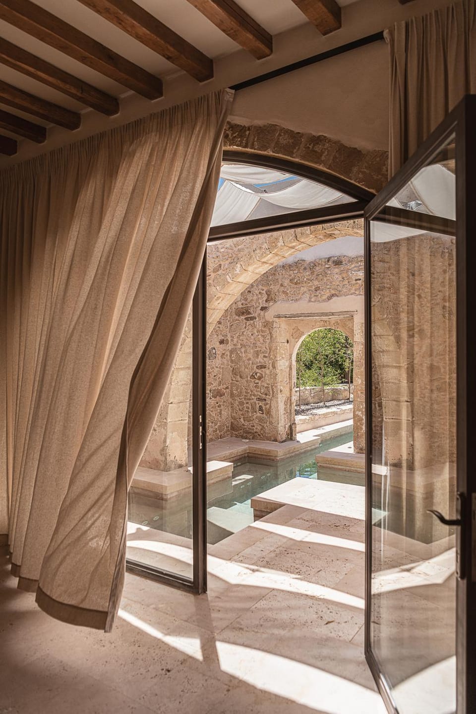Corte Interna, free heated pool Villa in Crete