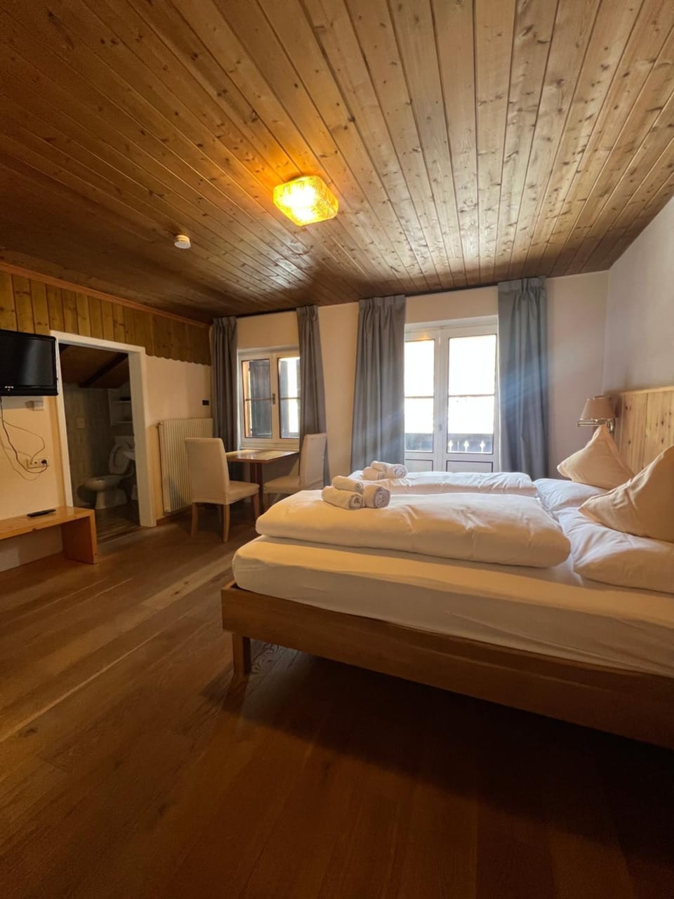LAKE & RIVER Hotel Bed and Breakfast in Trentino-South Tyrol