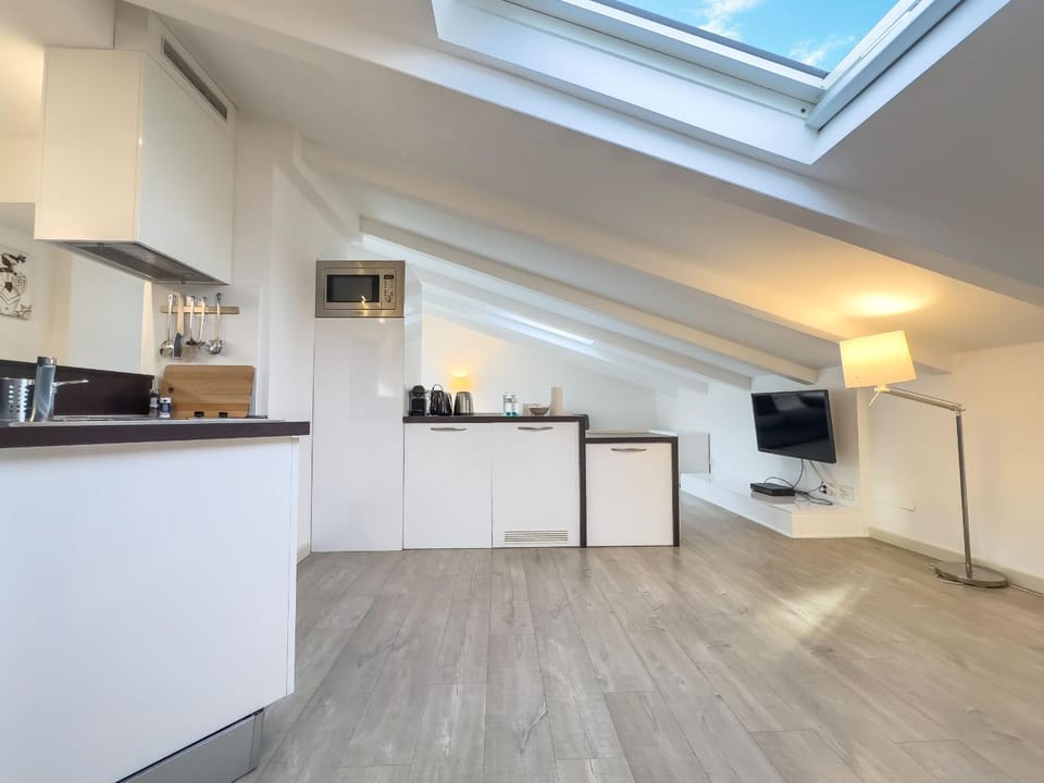 Tony Allard By Winsome Destination 4B Apartment in Cannes