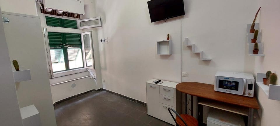 TV and multimedia, Kitchen or kitchenette, minibar