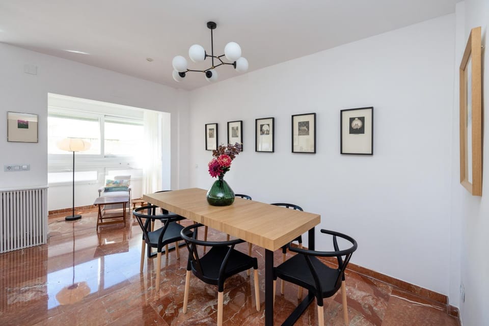 ChezmoiHomes Gran Via Cathedral Apartment in Granada