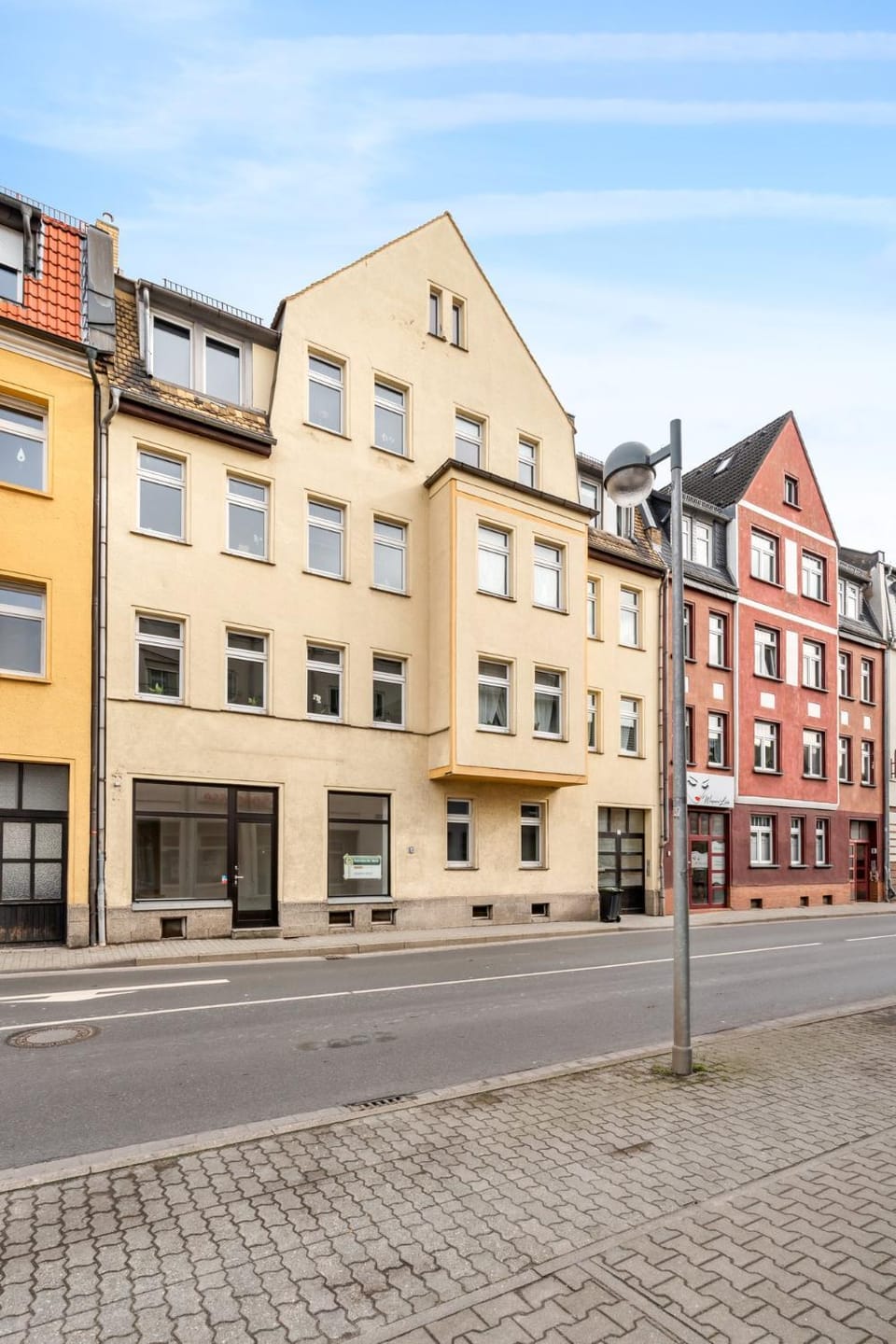 Property building, Street view