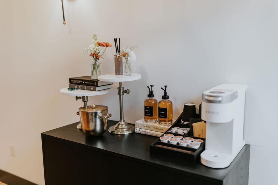 Coffee/tea facilities