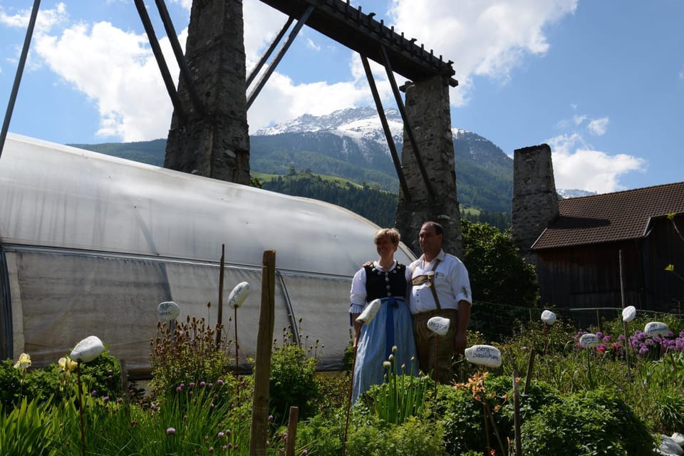 Spring, Garden, Garden view, Mountain view