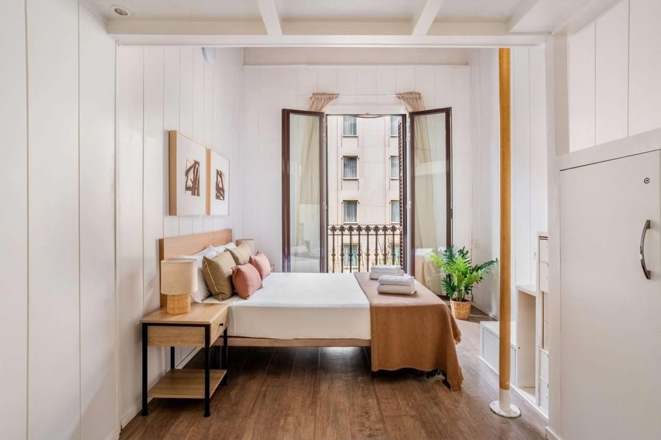 The Collection Barcelona - Paseo de Gracia modern 4BD with Terrace Apartment in Barcelona