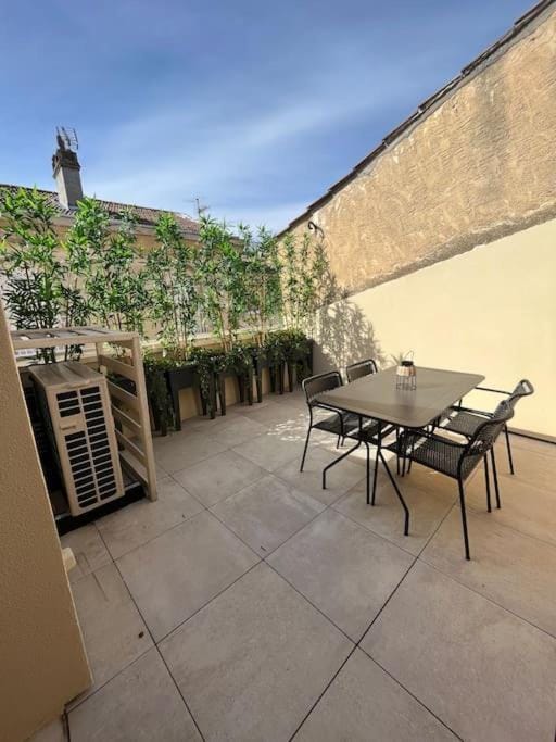 Appartement élégant, 2 chambres et terrasse Rofftop Apartment in Provence-Alpes-Côte d'Azur