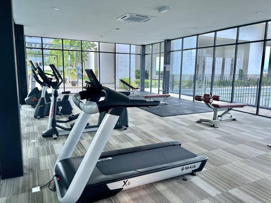 T5 1-10Pax Trefoil Setia Alam 2Room 5Bed WiFi SCCC Apartment in Selangor, Malaysia