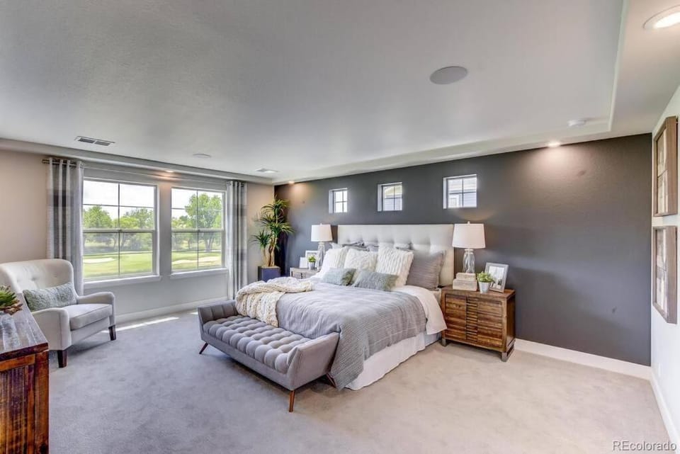 Stunning Golf Course View in Denver House in Commerce City