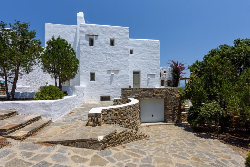 Property building, Landmark view
