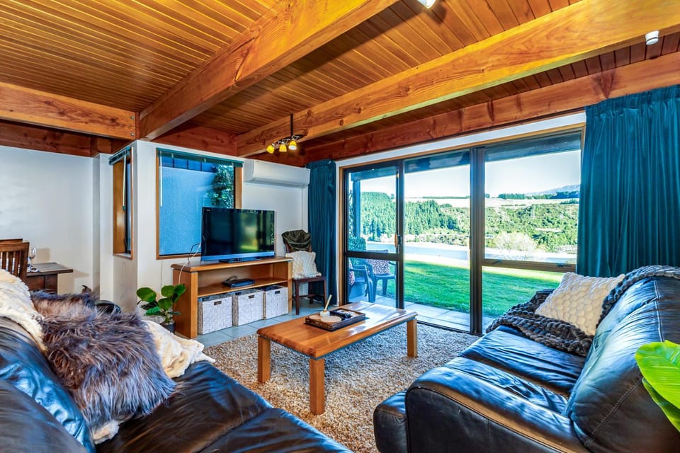 Lounge or bar