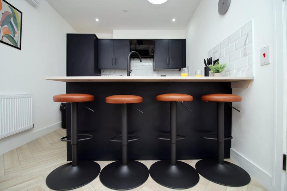 Cardiff City 2 Bed Apartment – Whitchurch Apartment in Cardiff