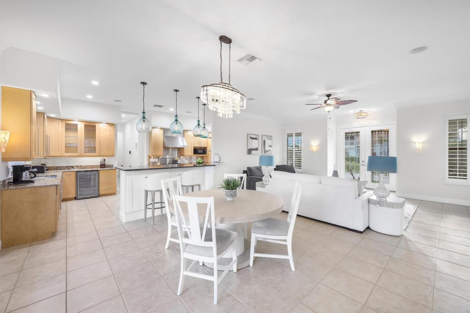 Coastal two-story home on water with pool/dock House in Marco Island