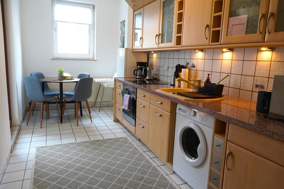 Coffee/tea facilities, Kitchen or kitchenette, Dining area, dishwasher, minibar, pet friendly, stove, toaster, washing machine