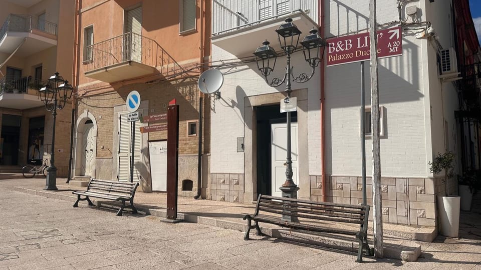 Property building, Neighbourhood, City view