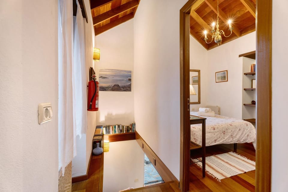 Property building, Living room, Bedroom