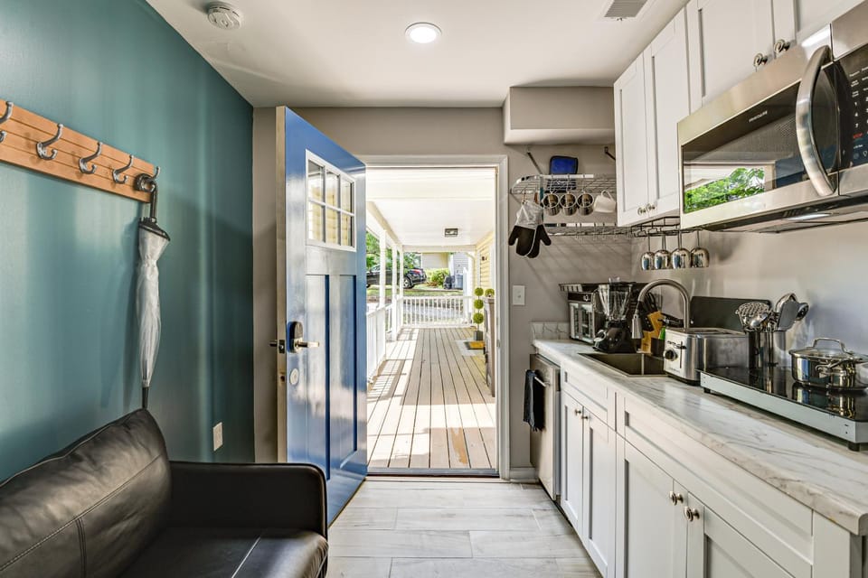 Cheverly Apartment - 4 Mi to Commanders Field! Apartment in Cheverly